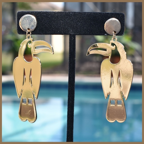 Jewelry - Tropical Bird Gold Earrings Jewelry - Tropical Bird Gold Earrings